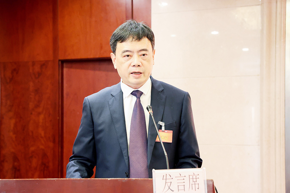 3A4A80911115.jpg 3A4A80911115.jpg